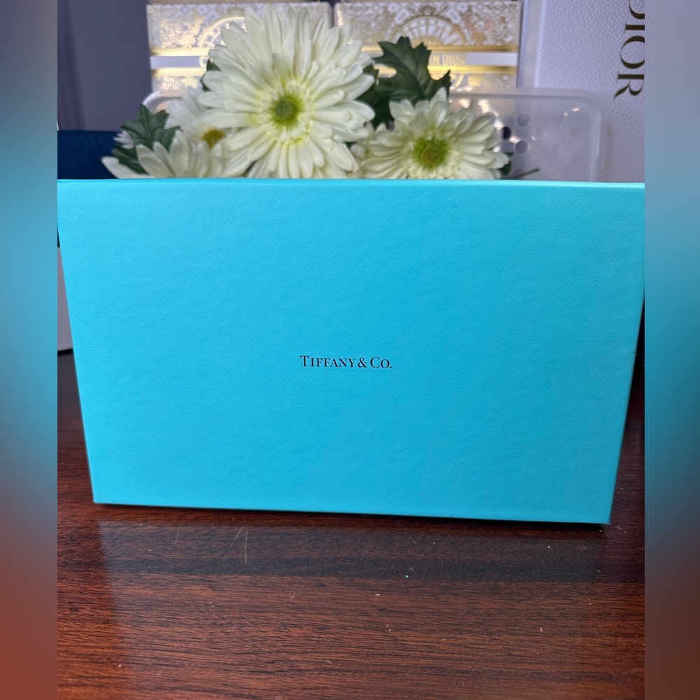 Tiffany & Co. Empty Box (Had A Set Of Coffee Mugs… - image 1